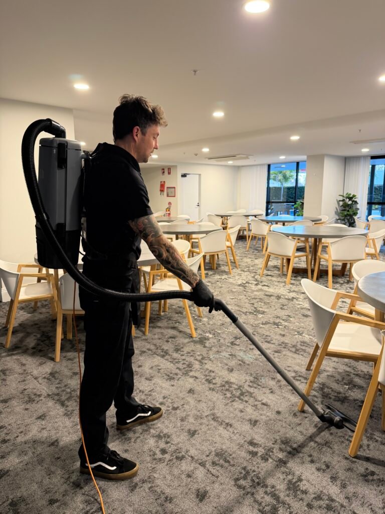 Home Vacuum Lumio Clean